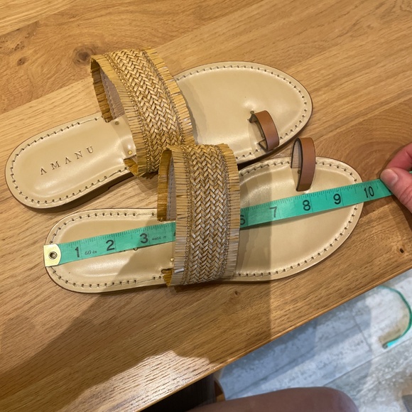 AMANU 'Shela' Woven Raffia and Leather Sandals - Picture 10 of 10